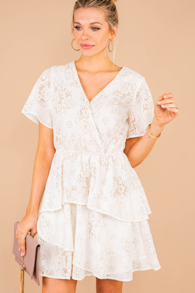 white lace dress boutique