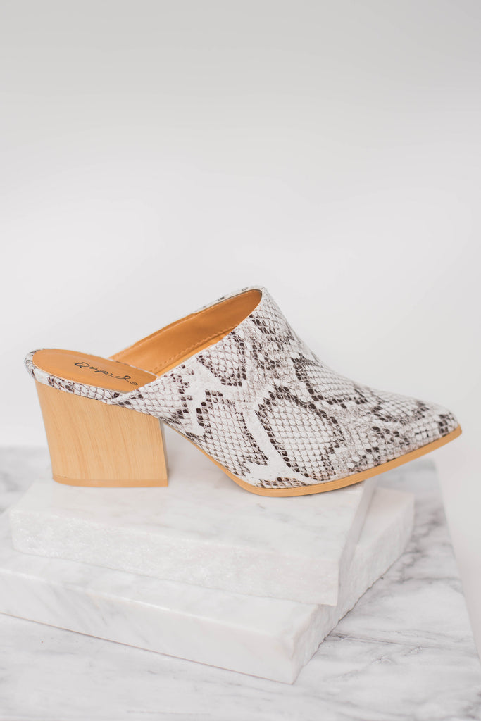 Chic Off White Snakeskin Mules - Cute 