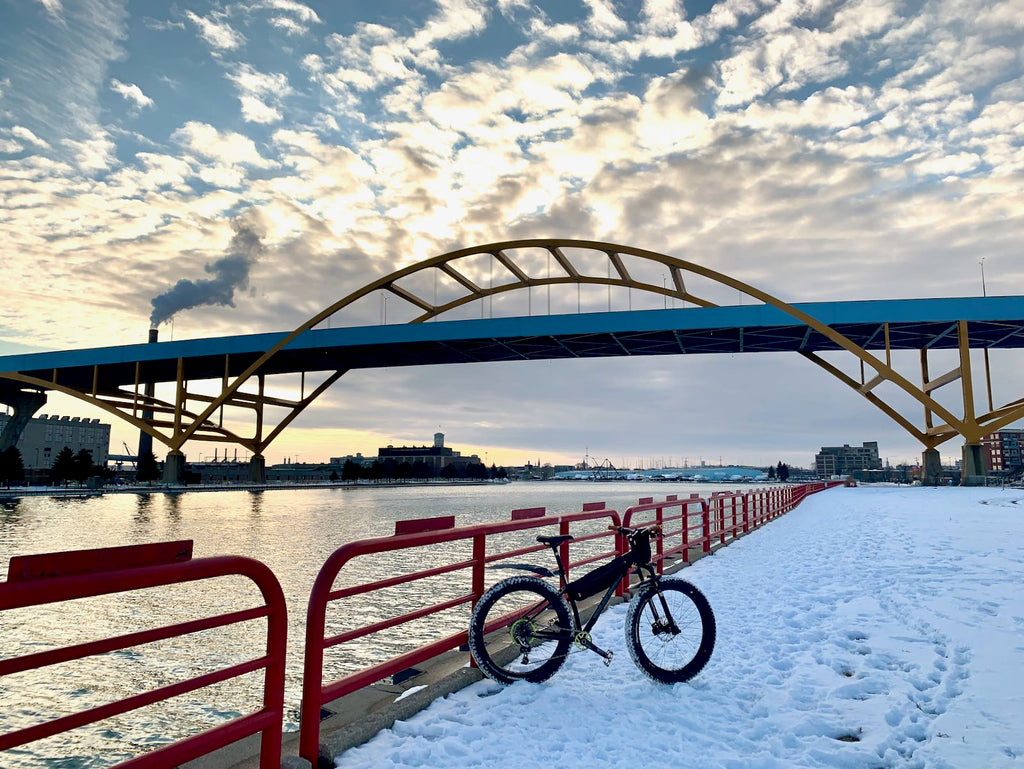 hoan bridge milwaukee bicycle