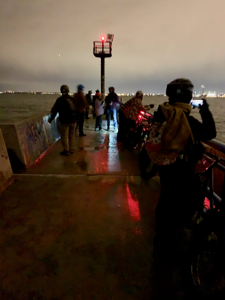 cycling milwaukee breakwater