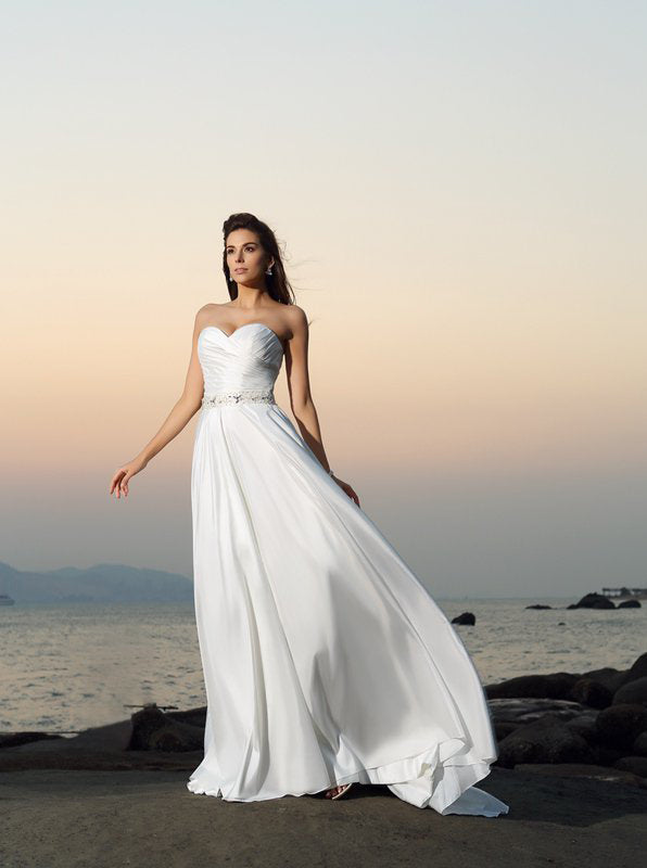 white chiffon beach wedding dress
