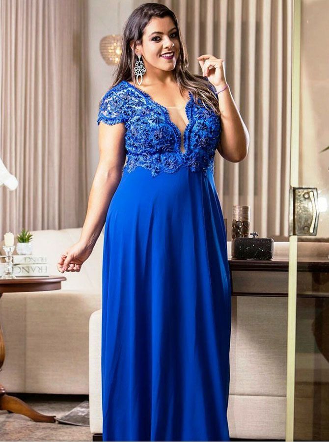 plus size blue dress with sleeves