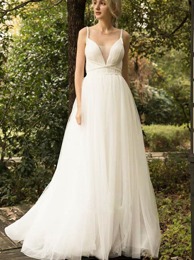 simple wedding dress for outdoor wedding