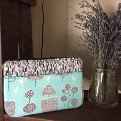 Anne Pouch Sewing Pattern by alison on loreleijayne