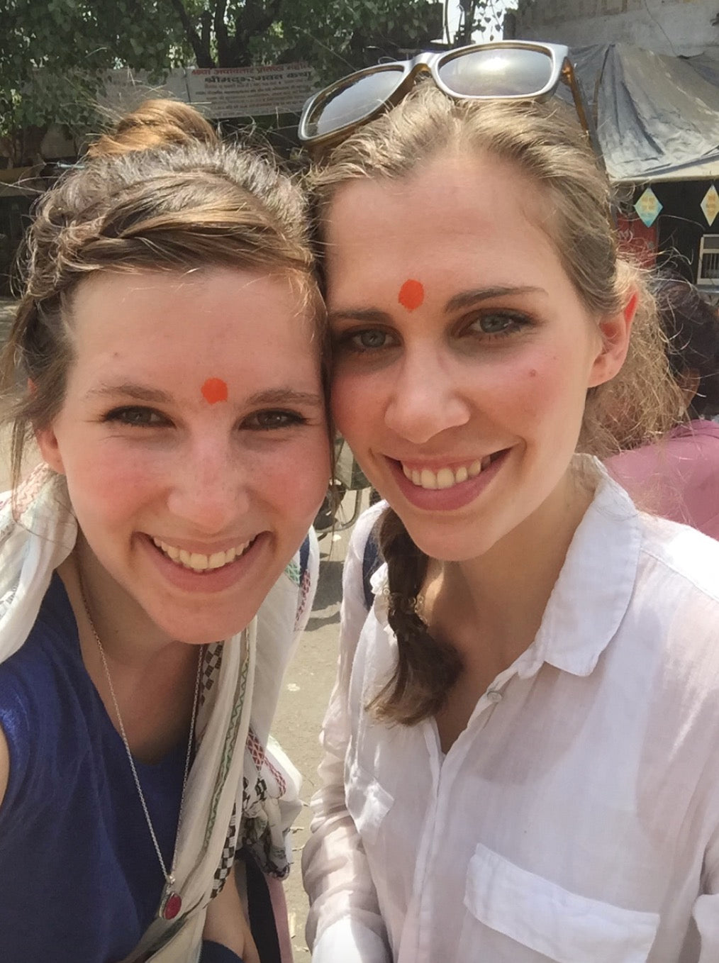Maren und Dorina in Indien 