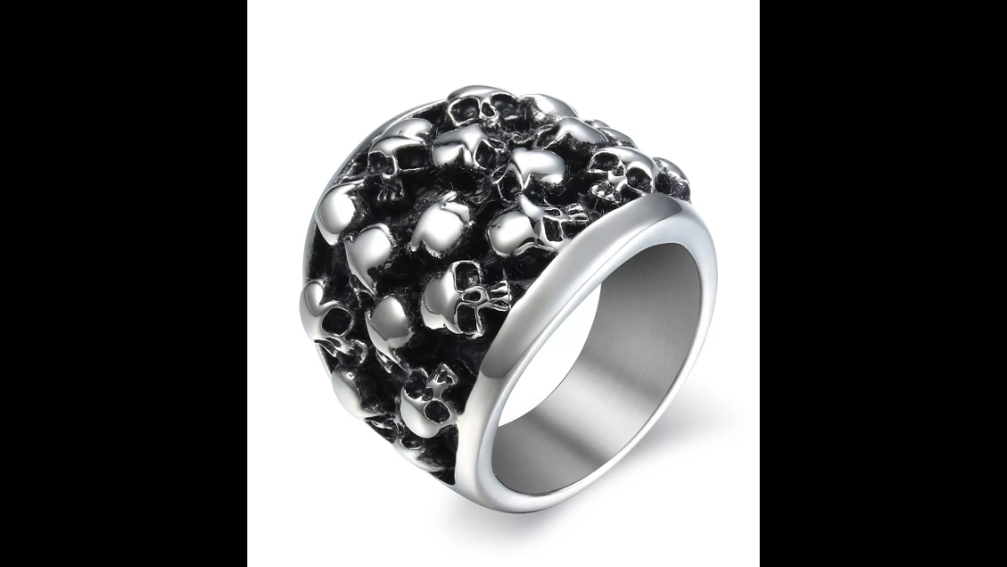 skull band ring