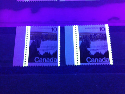 3 mm and 4 mm OP-2 tagging bars as seen on the 10c Forest stamp from the 1972-78 Caricature Issue of Canada