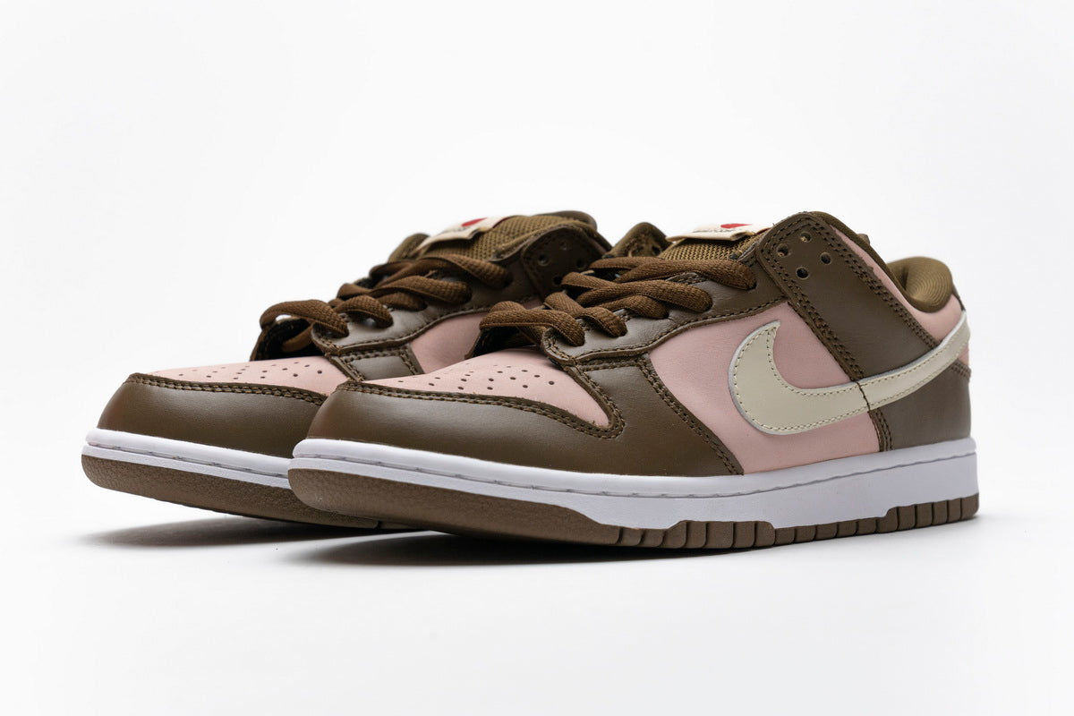 nike dunk low stussy