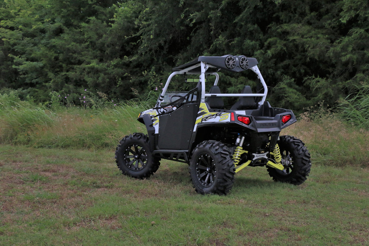 rzr 570 stereo