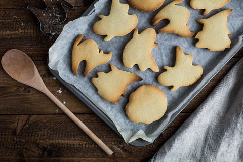 Make Your Own Sweet Treats For Trick or Treat Visitors