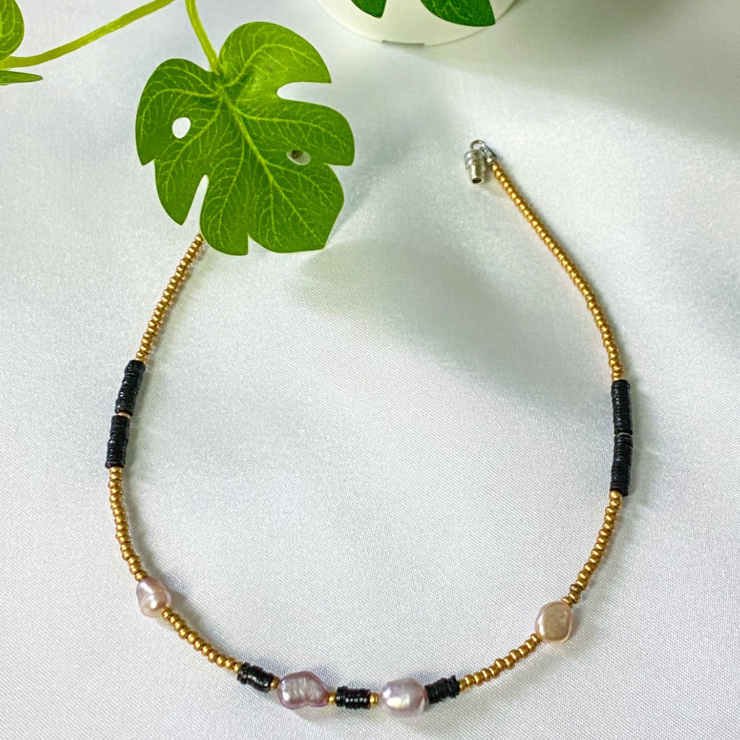 Aztek Gold-Black Heishi and Pearl Anklet