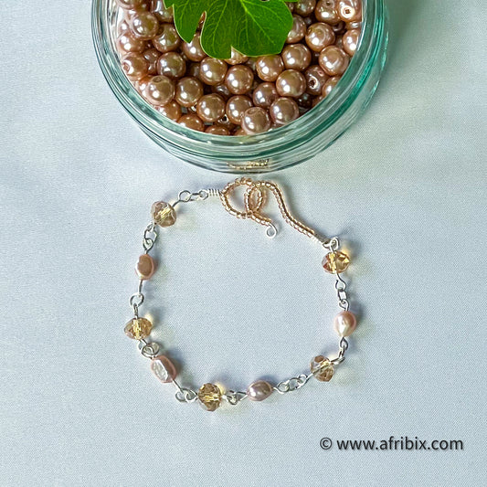 Crystal and Freshwater Pearl Bracelet