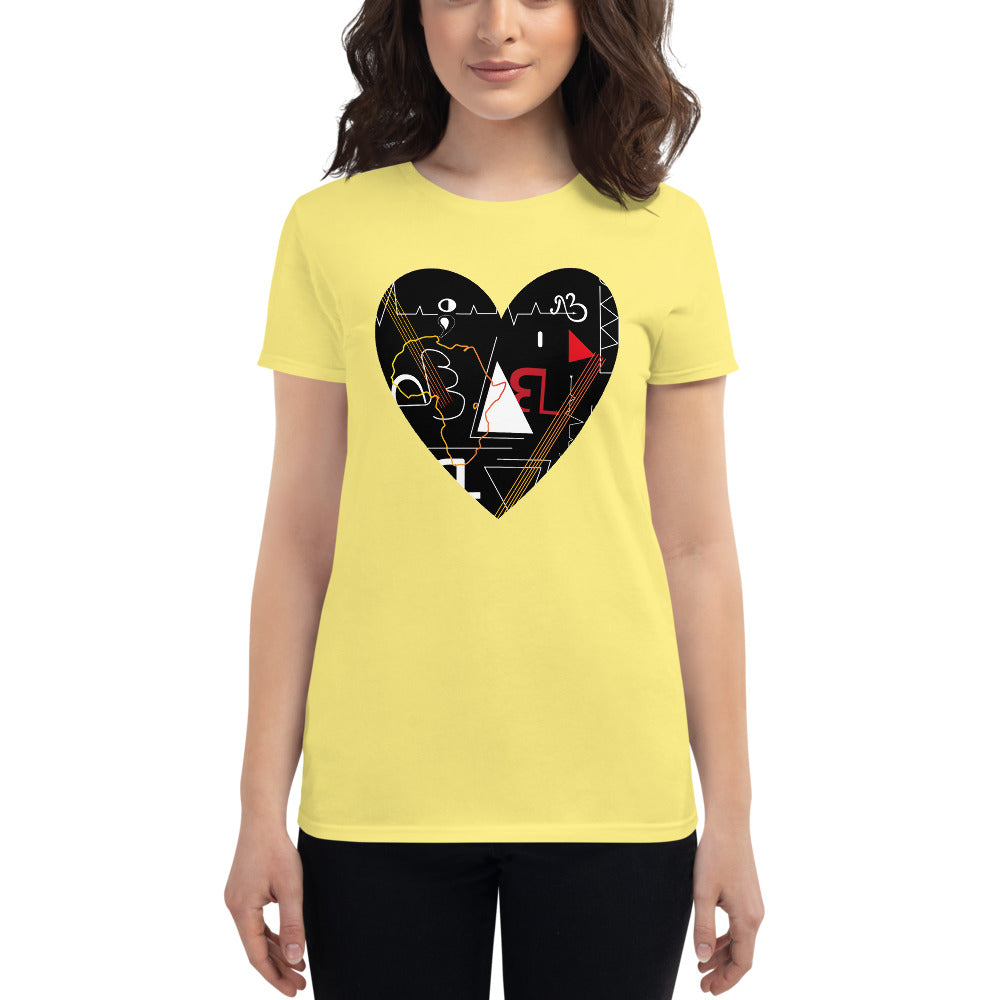 Linear Print Heart Women's Short Sleeve T-shirt