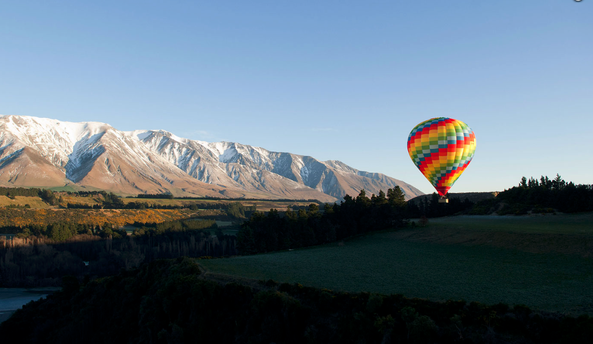 Best Of New Zealand - Hot Air ballooning Canterbury