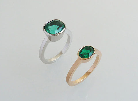 Rings with emeralds - Mariana Shuk