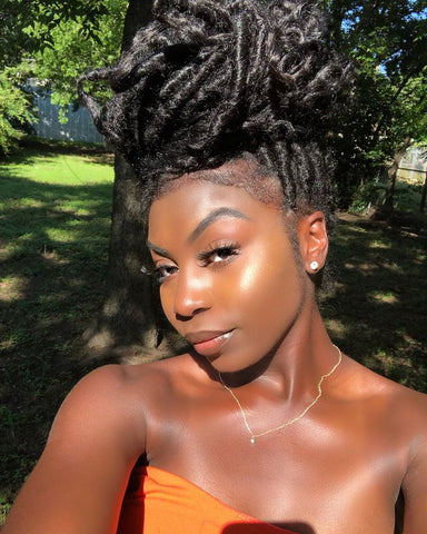 Brown Skin Girl | Natural Hairstyles | Natural Born Curls | Black Beauty Bloggers and Influencers