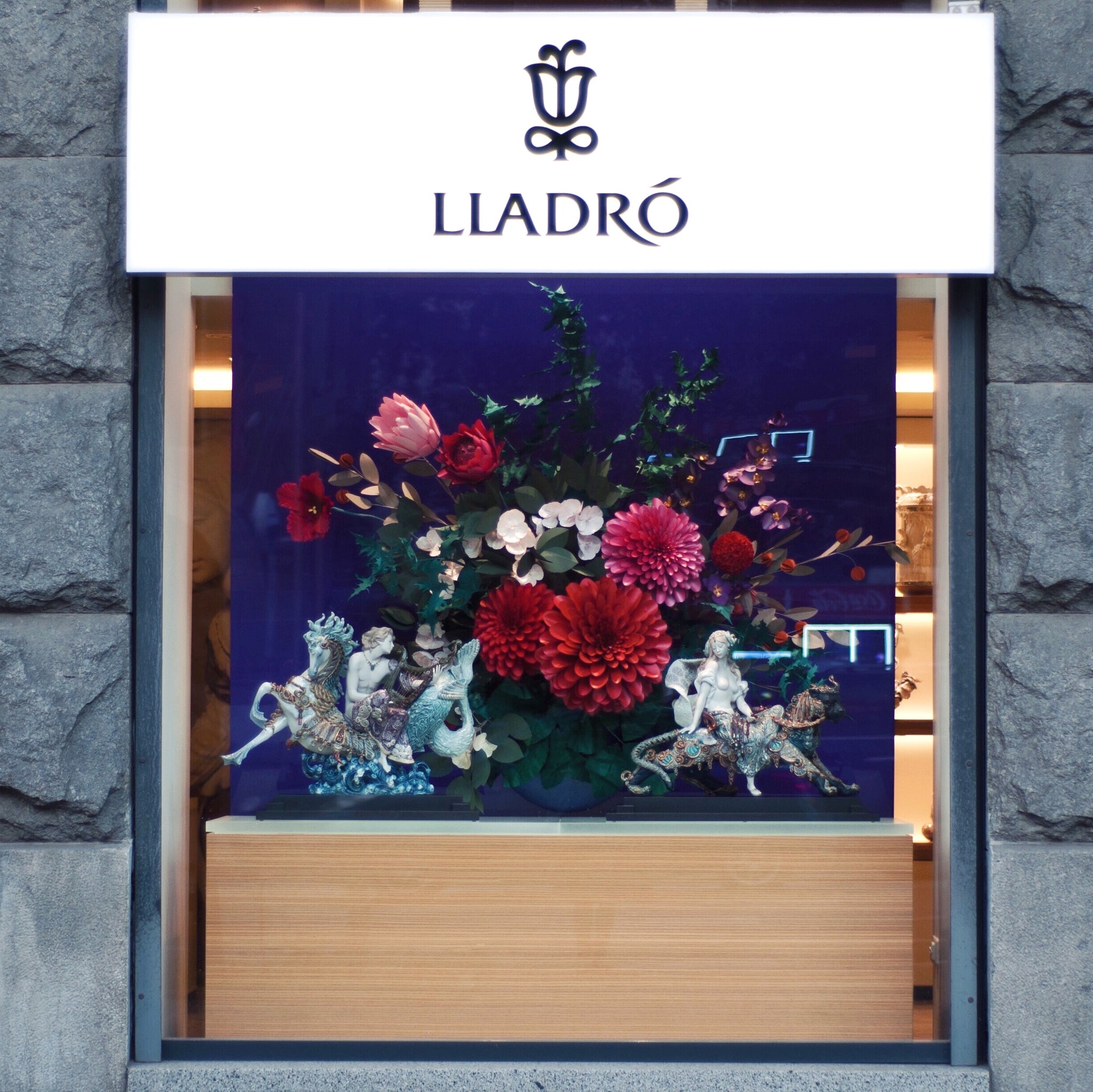 Lladro paper flowers