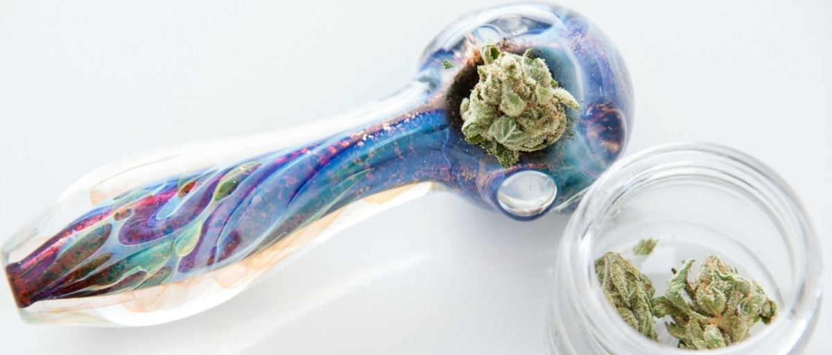 13 Best Glass Pipes In The World Right Now Every Budget Covered Weed Republic 