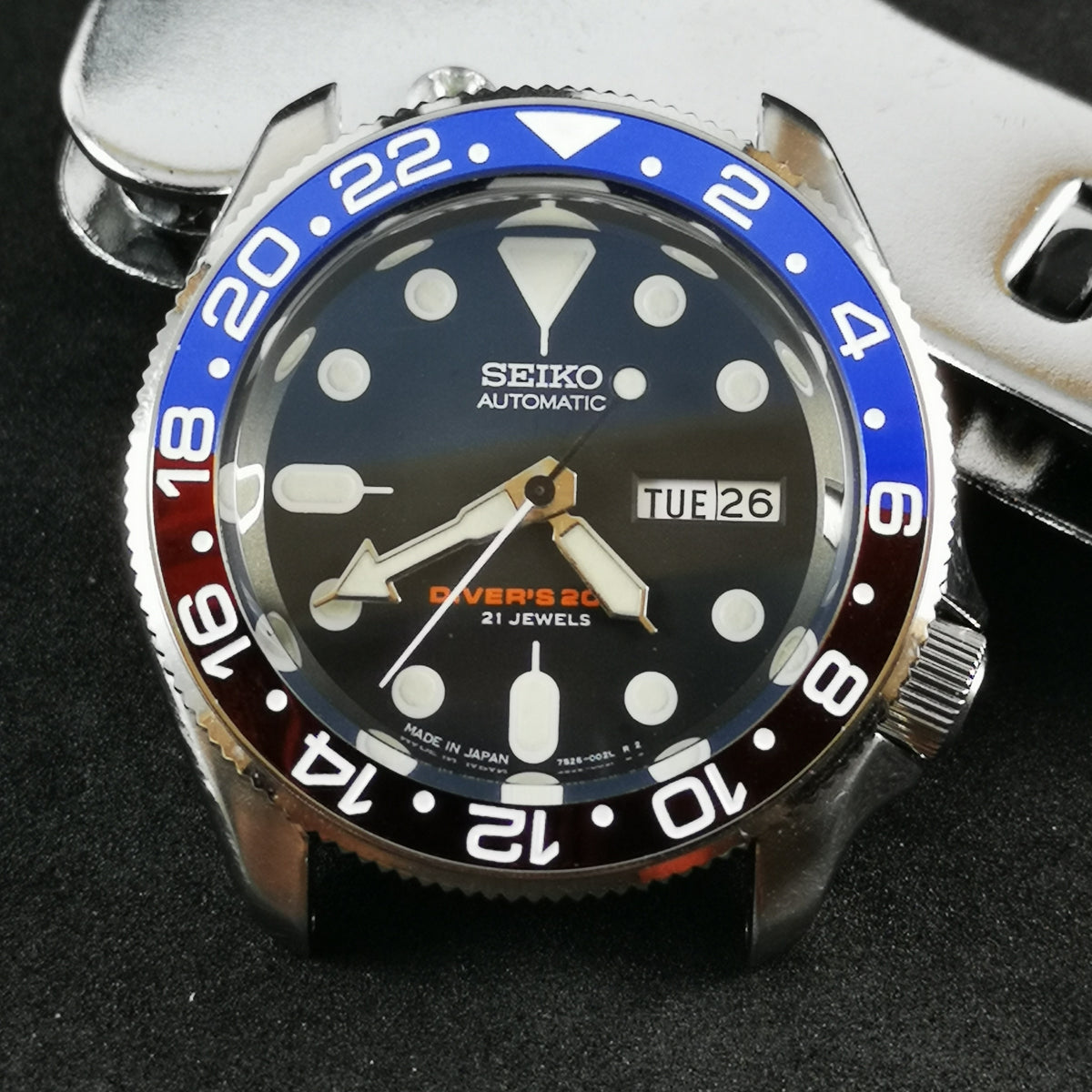 seiko skx ceramic pepsi bezel