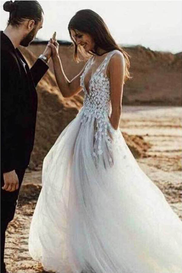 beach wedding dress with slit