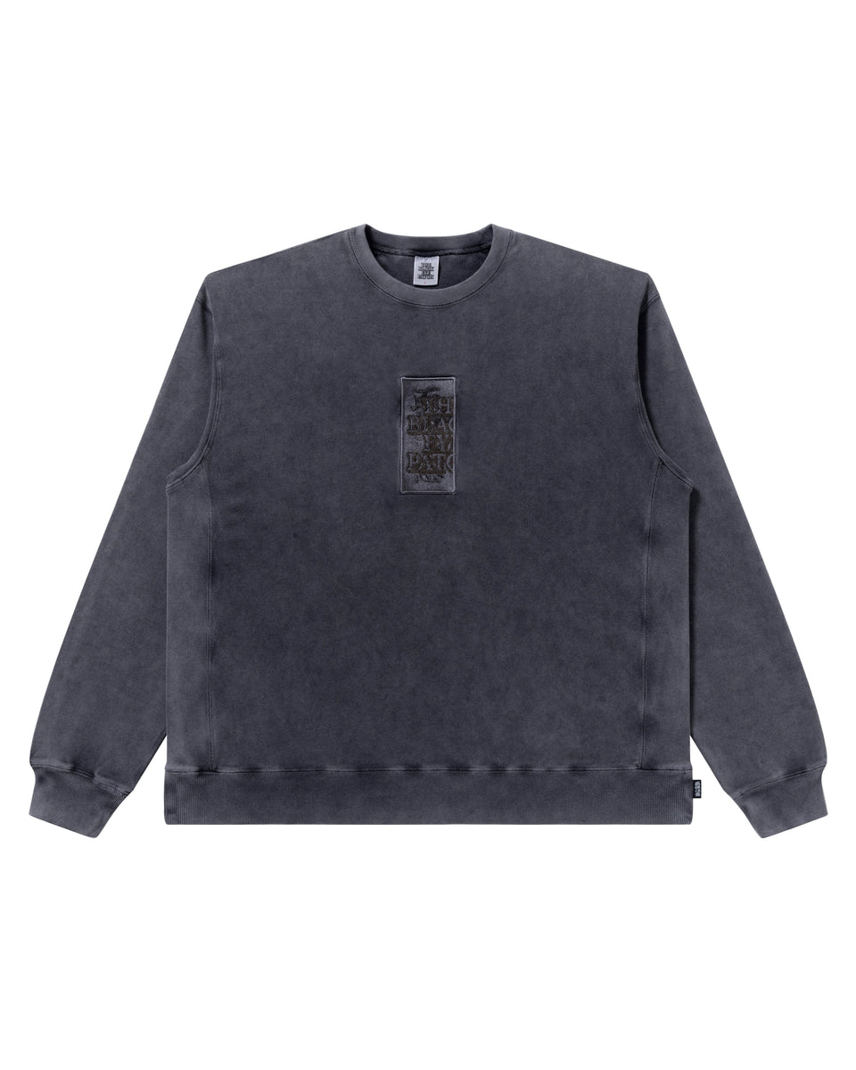 HANDLE WITH CARE PIGMENT DYED CREW SWEAT | labiela.com