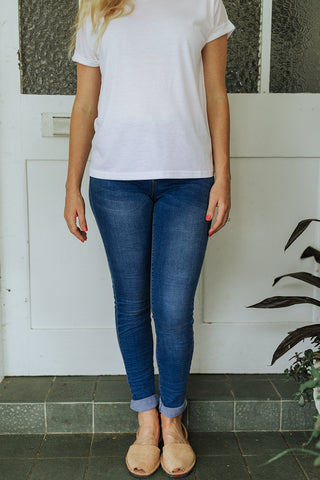 High Rise Mid Wash Skinny Jean