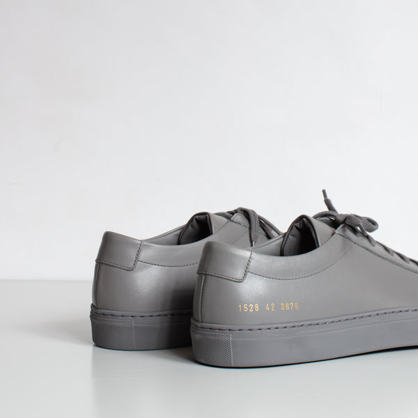 common projects grey achilles