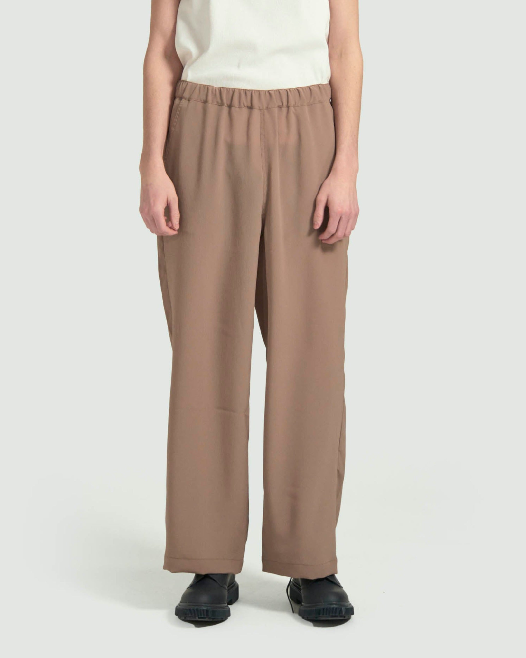 希少！！】 YUAN RELAX TUCK SLACKS Charcoal agapeeurope.org