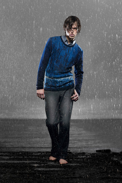 RAIN WEATHER SWEATER PHOTO BRENDA DE VRIES DESIGN CORNE GABRIELS