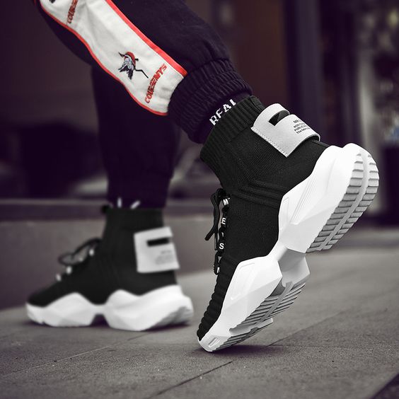 sock sneaker shoes