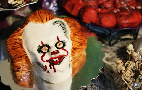 Pennywise IT cake