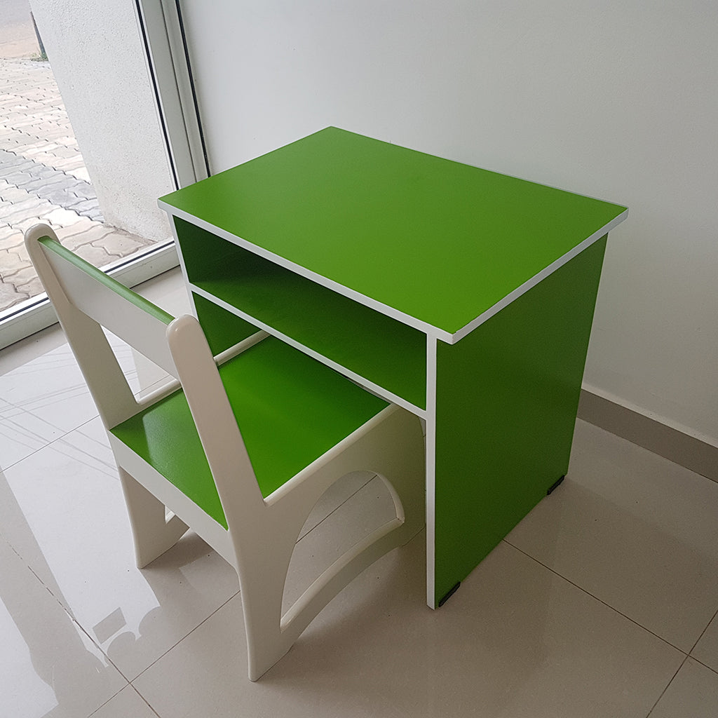 green kids desk
