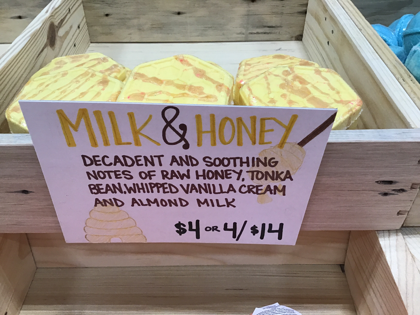 Set of 15 Milk & Honey Bath Bomb