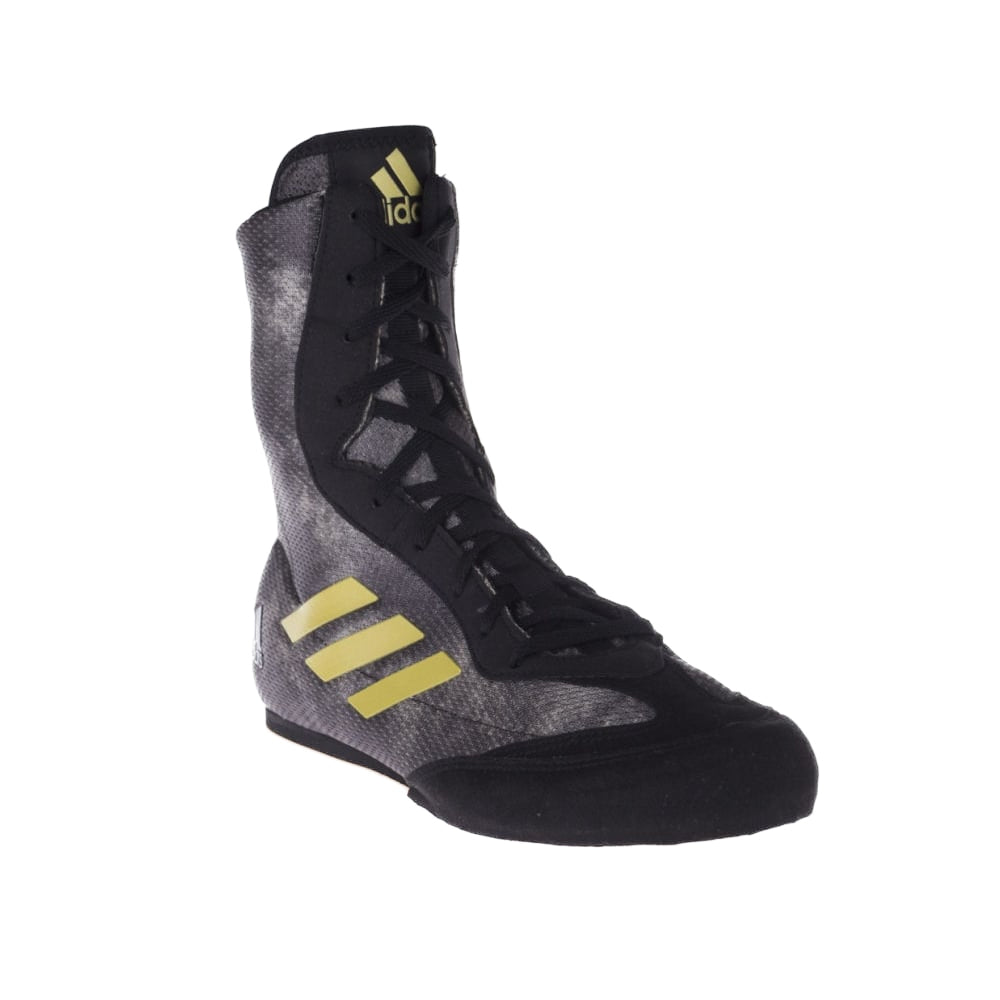 black and yellow boxing shoes