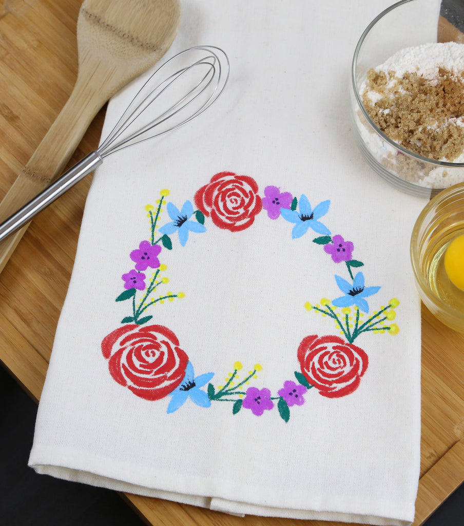 Custom Kitchen Towel Using Fabric Markers