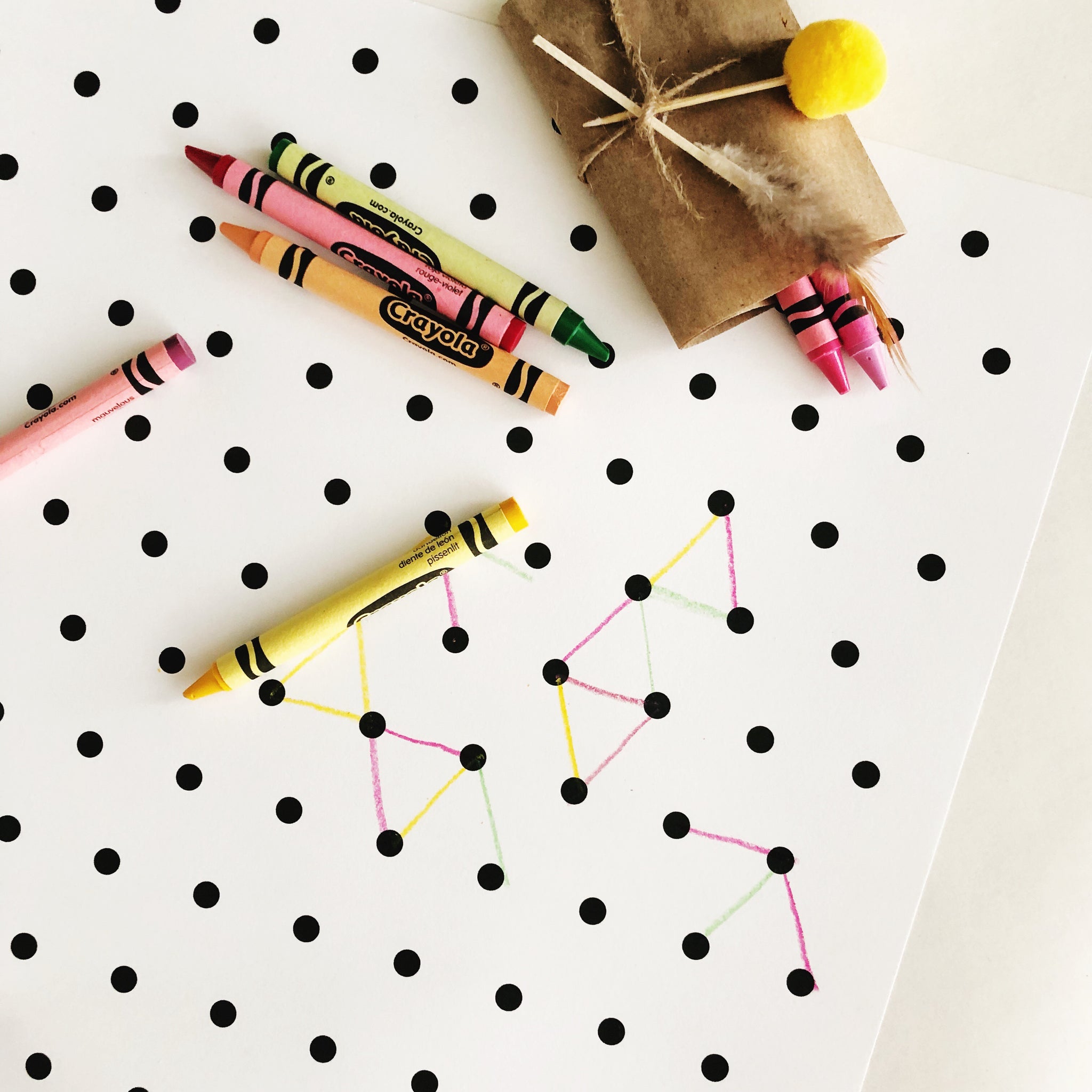 Using an interactive placemat to set up a kids table 