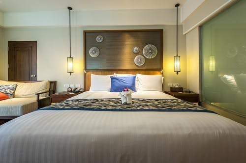 Detecting Bed Bugs in Hotel Rooms: The Traveler’s Guide