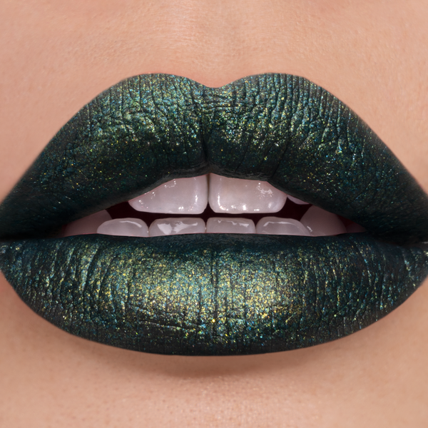 green lipstick