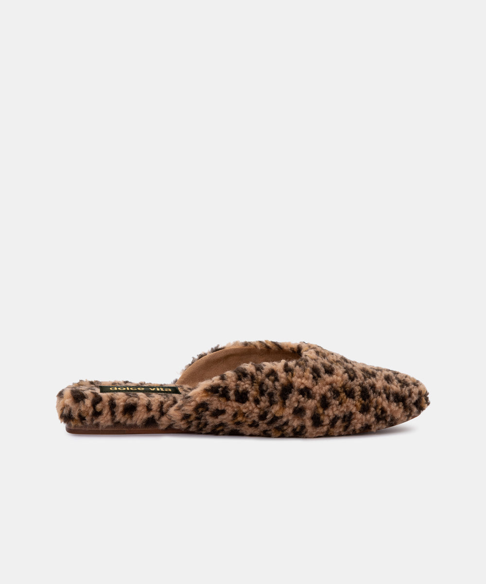 slippers leopard