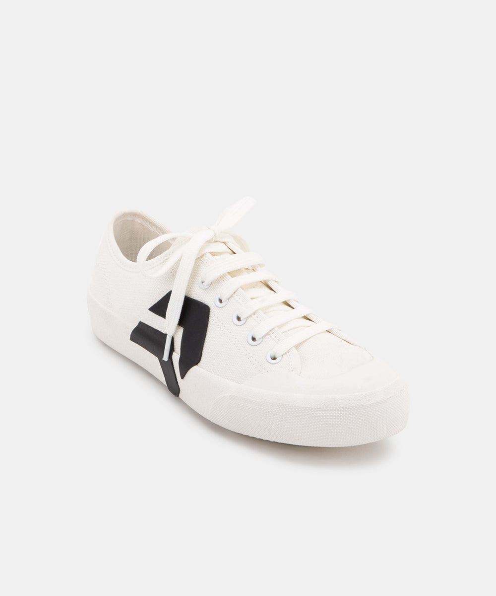 dolce vita tennis shoes