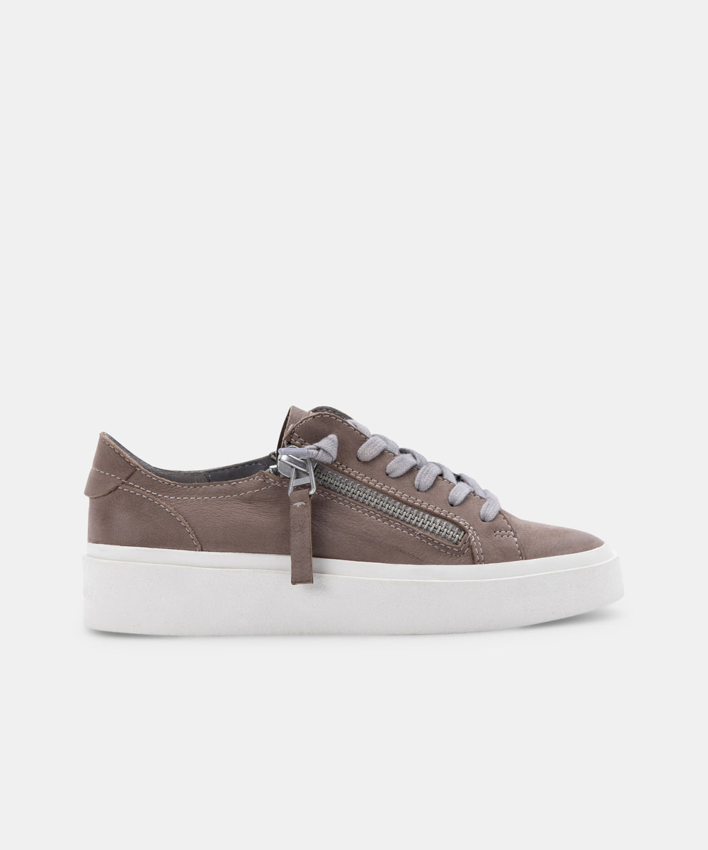 VIRO SNEAKERS IN GREY NUBUCK – Dolce Vita