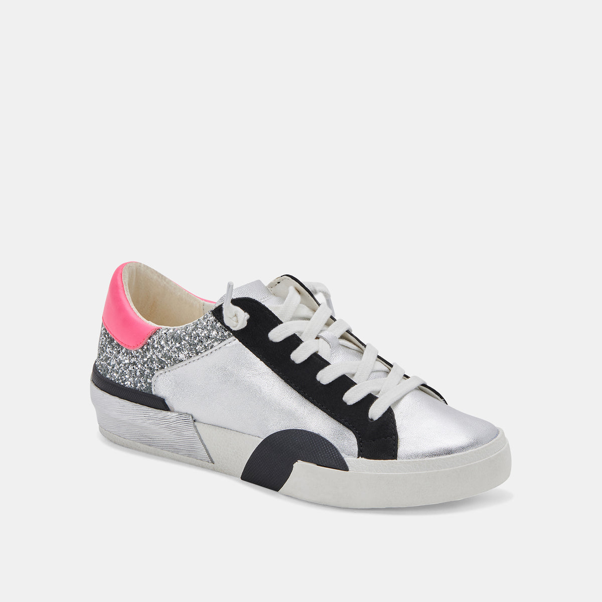 SNEAKERS IN DK SILVER LEATHER – Dolce Vita