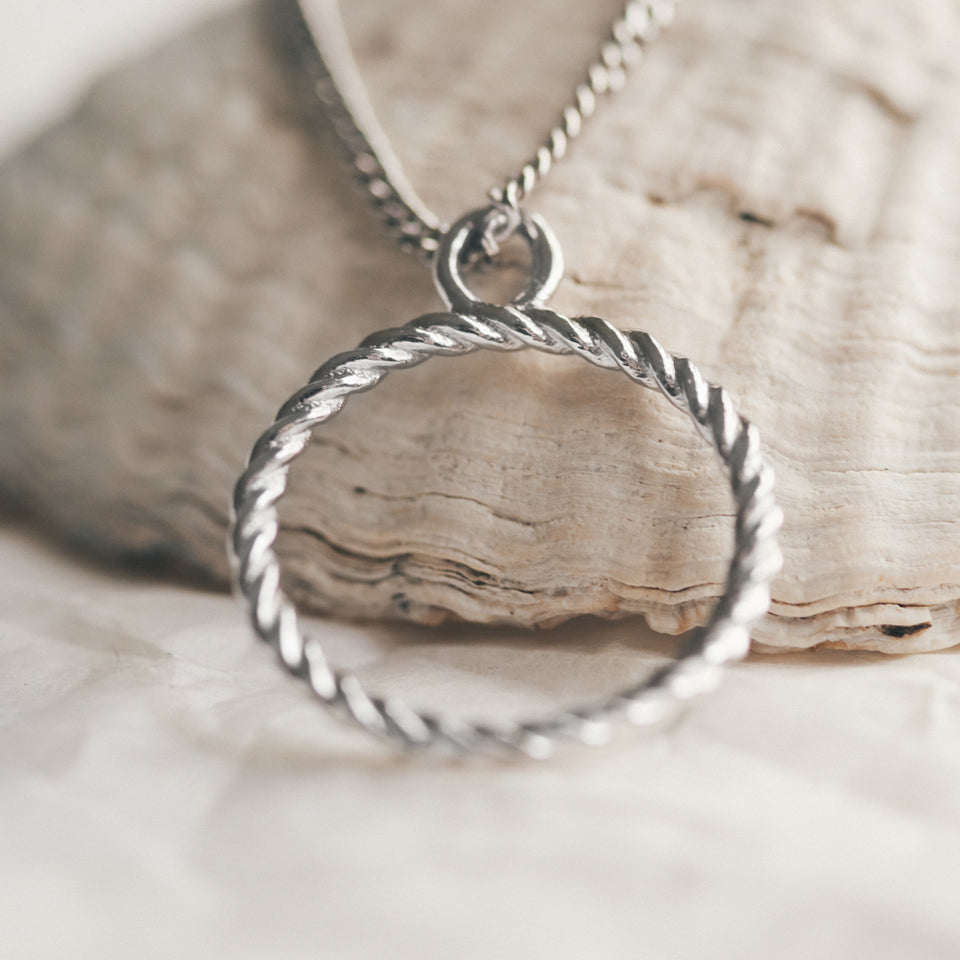 Gold Dune Pendant + Silver Anchor Chain 45