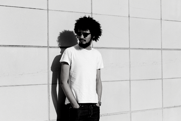 Man wearing T-shirt look inspired by James Dean