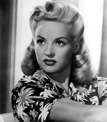 Betty Grables hair is fantastic! Many retro lovely gals tend to love the 1940s Victory Rolls as a hairstyle, and Ive often been asked how I achieve this look. The options are endless in terms of variations of Victory Rolls, so once you get the hang of the actual roll, let your imagination and vision take hold! For those of you who need a little help, let's see what I can do.