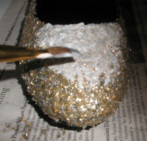 Glitterize your pair of shoes