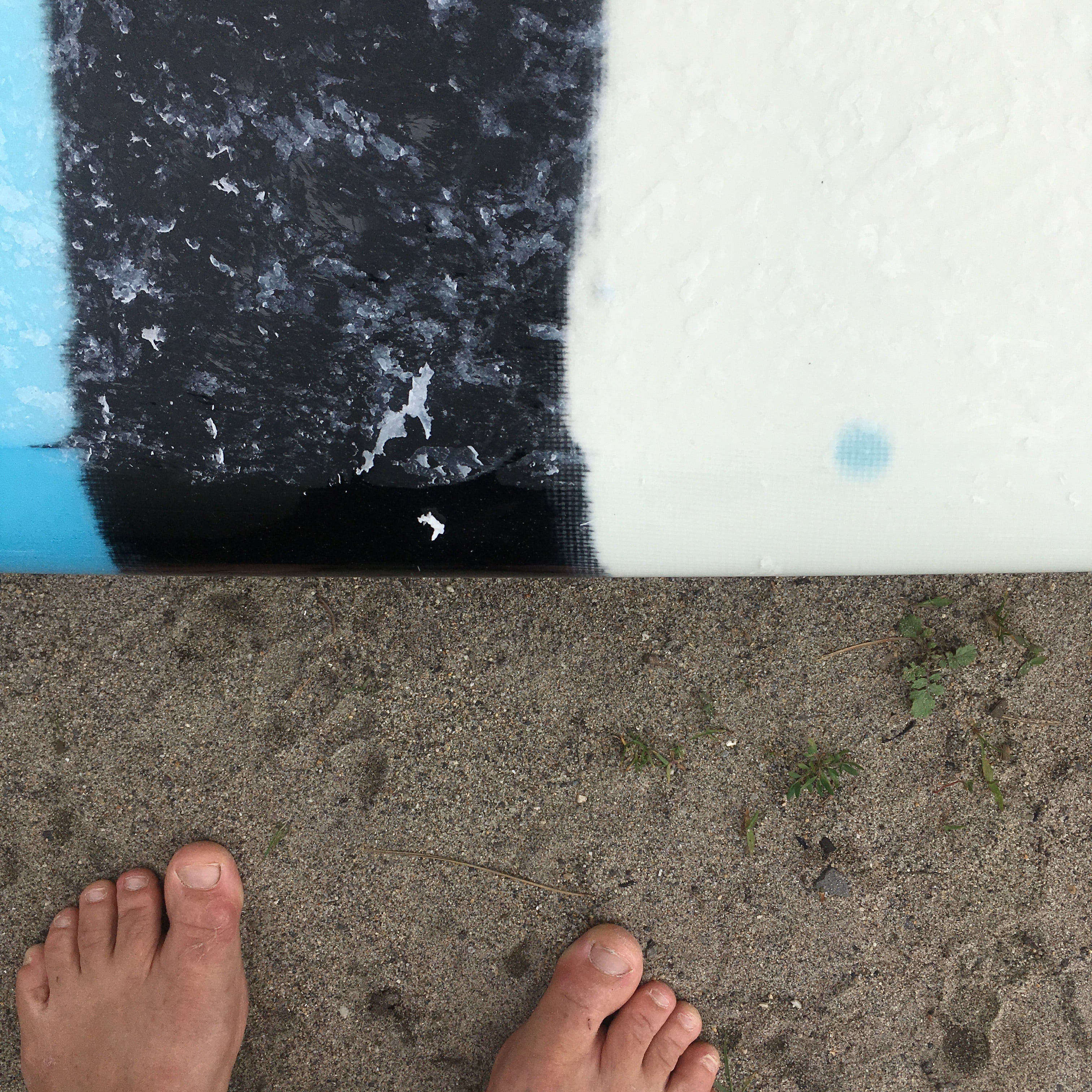 Base-Coat-Surf-Board-Wax-Applied