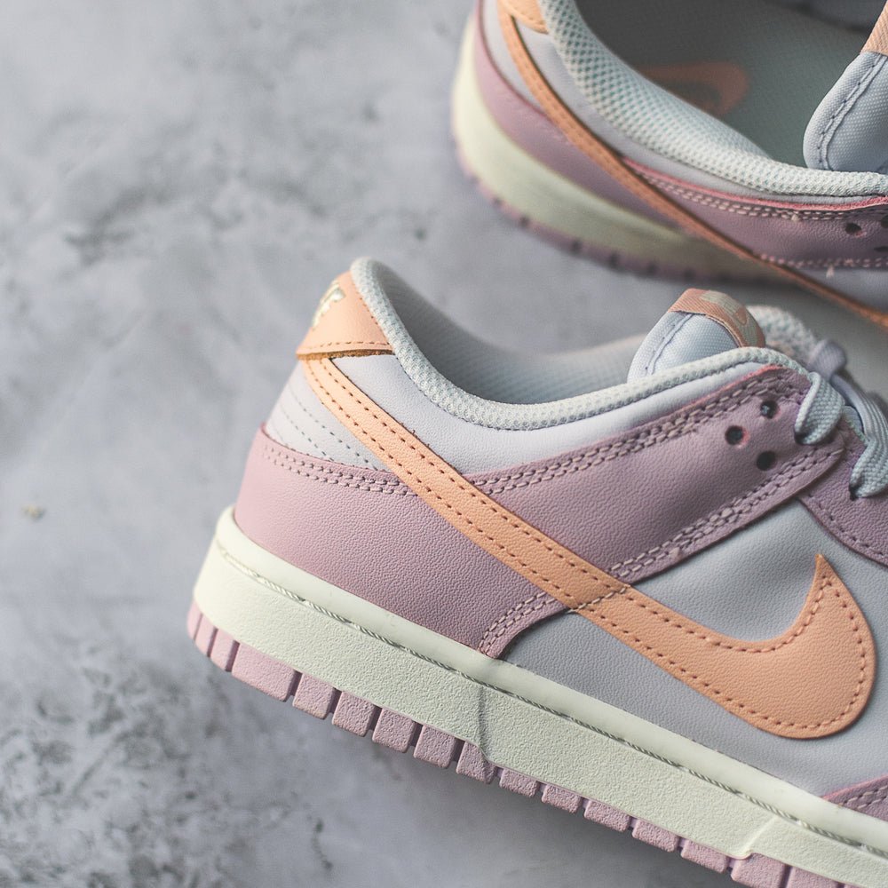 easter nike sb dunk low