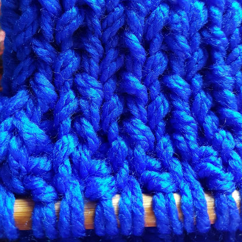  Archive n°8 : LGFA010 Bleu électrique | écharpe tricotée à la main | 2018 Le garage de Fassi, artisanat, tricot