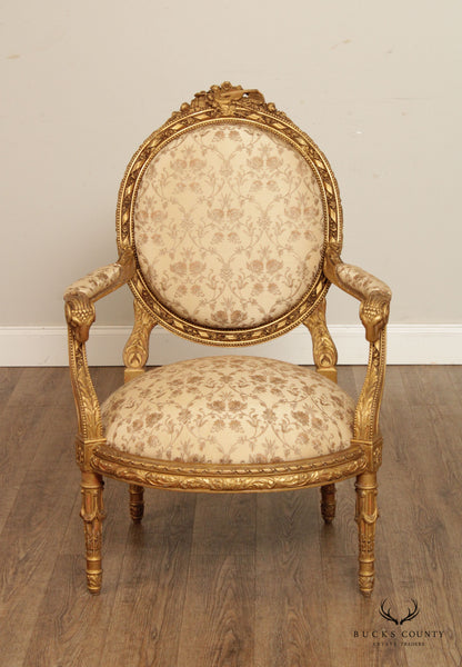 rok Hardheid maag Antique French Louis XVI Style Carved Giltwood Fauteuil Armchair – Bucks  County Estate Traders